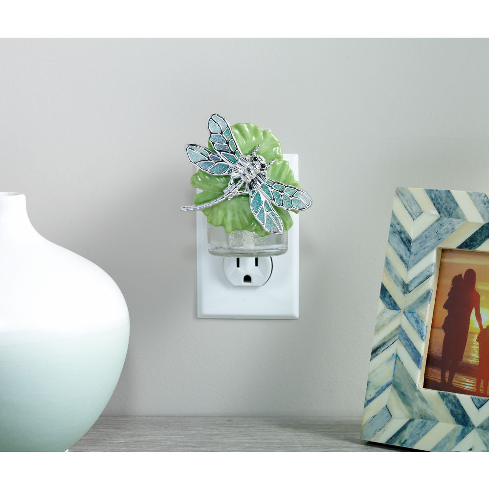 Dragonfly on Lilypad ScentPlug® Diffuser with Light - Image 2