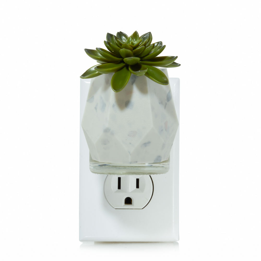 Faceted Succulent ScentPlug® Diffuser w/ Light - Image 3