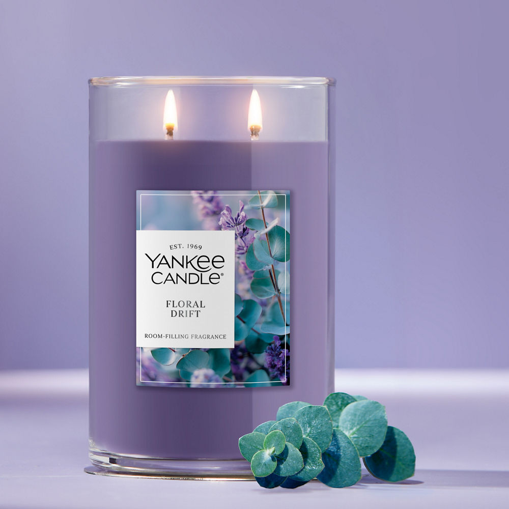 Floral Drift Large Tumbler Candle - Image 2