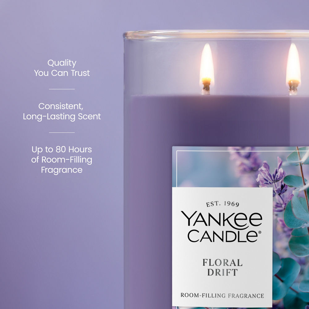 Floral Drift Large Tumbler Candle - Image 3