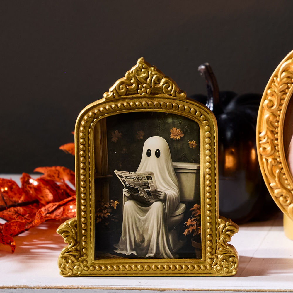 Reading Ghost Portrait Tea Light Candle Holder - Image 3