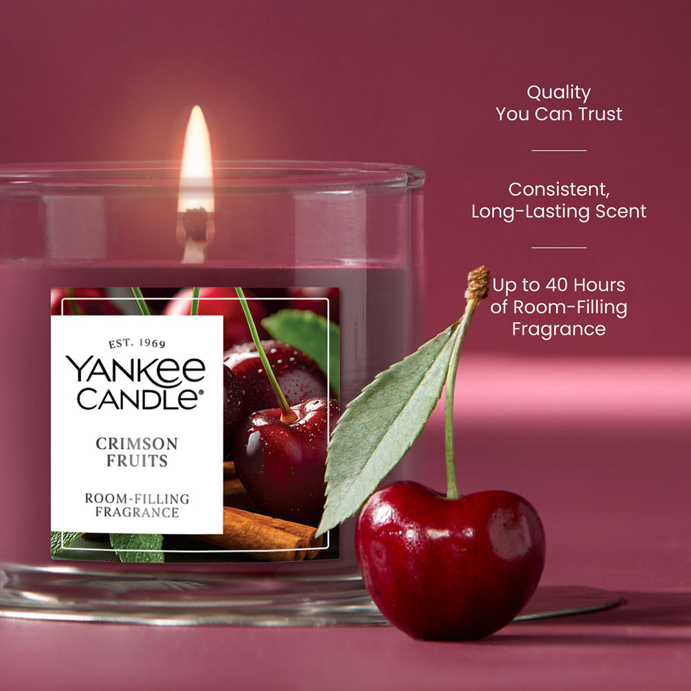 Crimson Fruits Small Tumbler Candle - Image 4