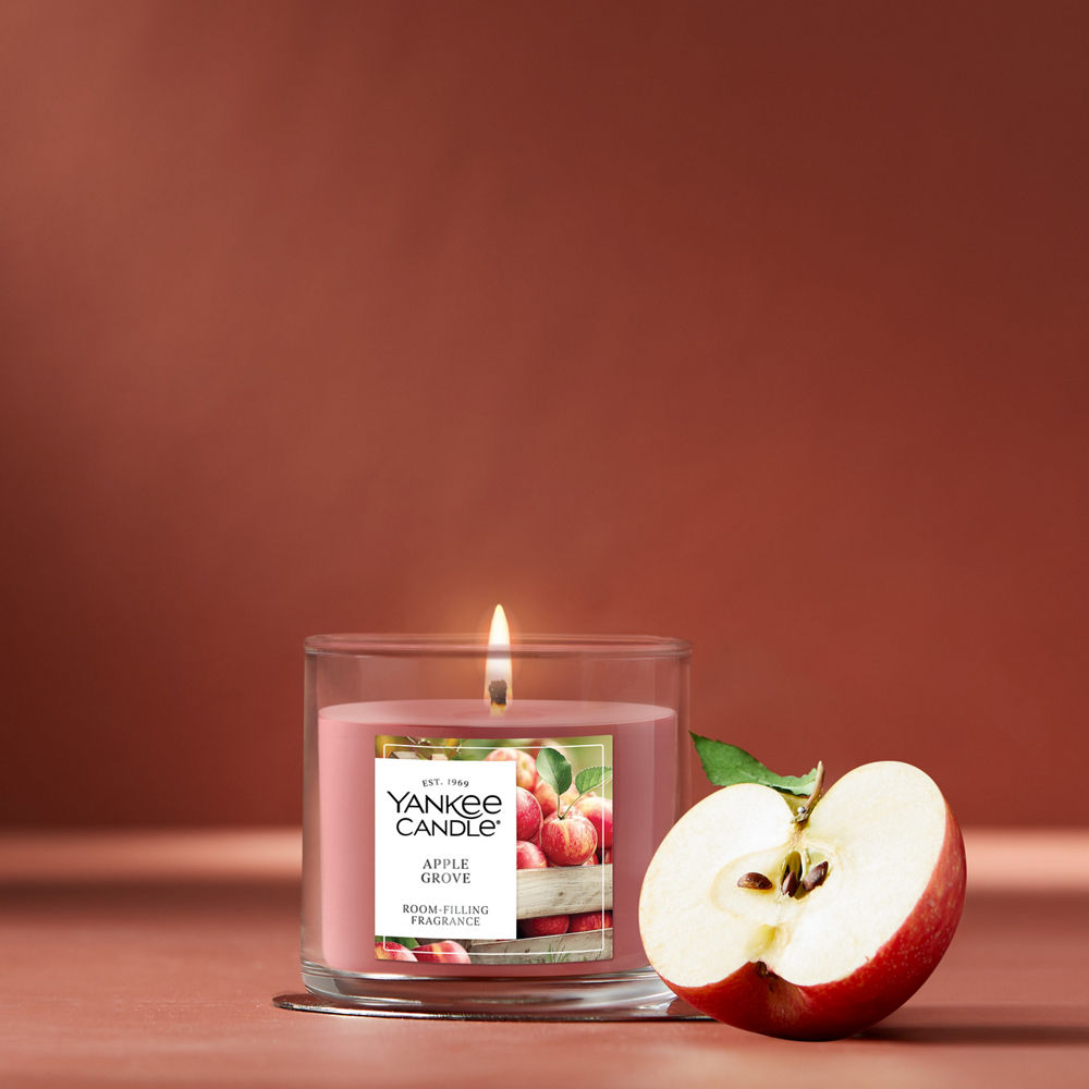 Apple Grove Small Tumbler Candle - Image 2