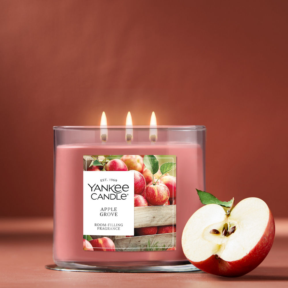 Apple Grove 3-Wick Candle - Image 2